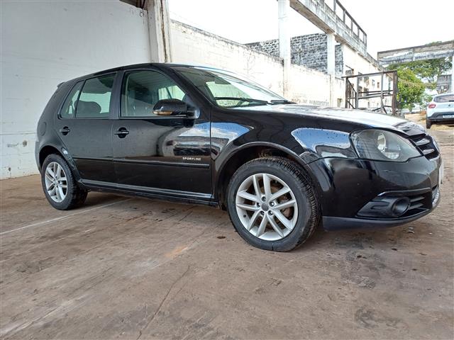 VOLKSWAGEN GOLF 1.6 SPORTLINE 2010 2011 VOLKSWAGEN GOLF 1.6 SPORTLINE 2010 2011