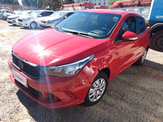 FIAT ARGO 1.3 FIREFLY FLEX DRIVE MANUAL FIAT ARGO 1.3 FIREFLY FLEX DRIVE MANUAL