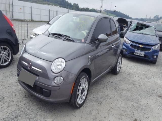FIAT 500 VERSÃO: Cult Dualogic 1.4 8V FIAT 500 VERSÃO: Cult Dualogic 1.4 8V