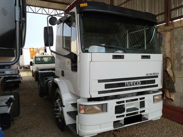 IVECO CURSOR 450E33T BRANCO 2009 IVECO CURSOR 450E33T BRANCO 2009