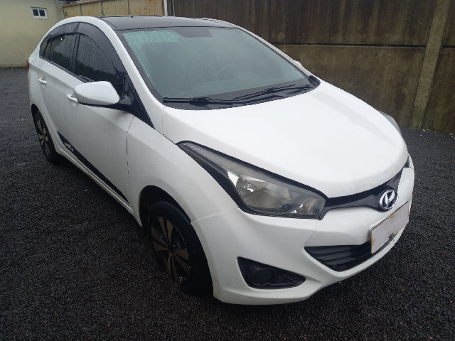 HYUNDAI HB20S 1.6M COMF 2014 2015 HYUNDAI HB20S 1.6M COMF 2014 2015