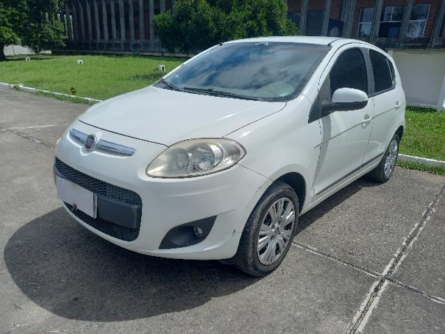 FIAT PALIO ESSENCE 1.6 2013 FIAT PALIO ESSENCE 1.6 2013