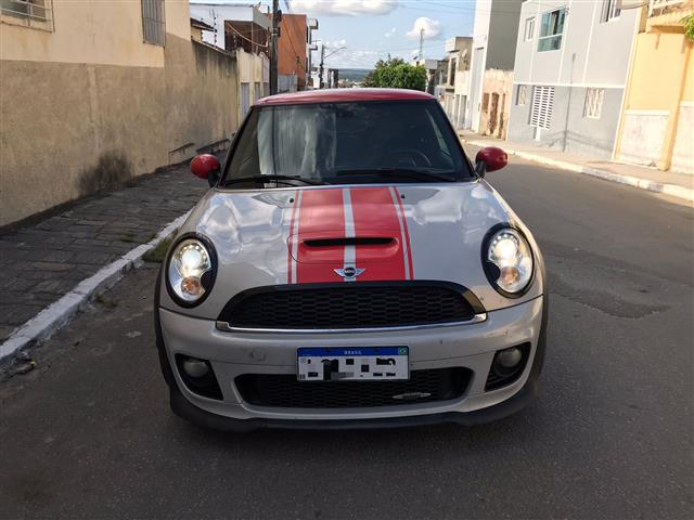 MINI JOHN COOPER WORKS 2013  MINI JOHN COOPER WORKS 2013