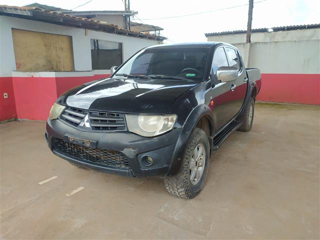 MITSUBISHI L200 TRITON GL D MITSUBISHI L200 TRITON GL D