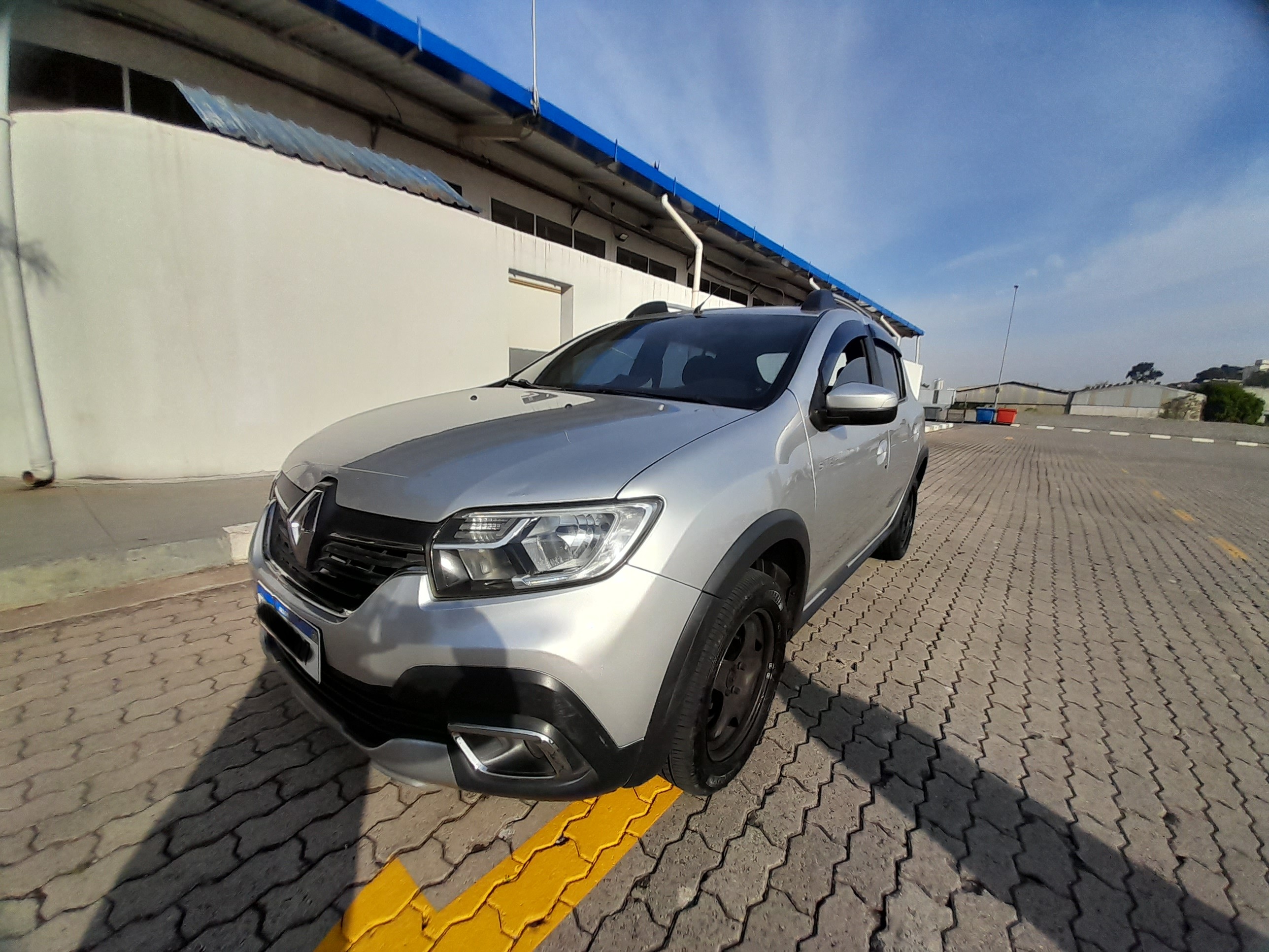 RENAULT SANDERO SZE16MT 2020  RENAULT SANDERO SZE16MT 2020